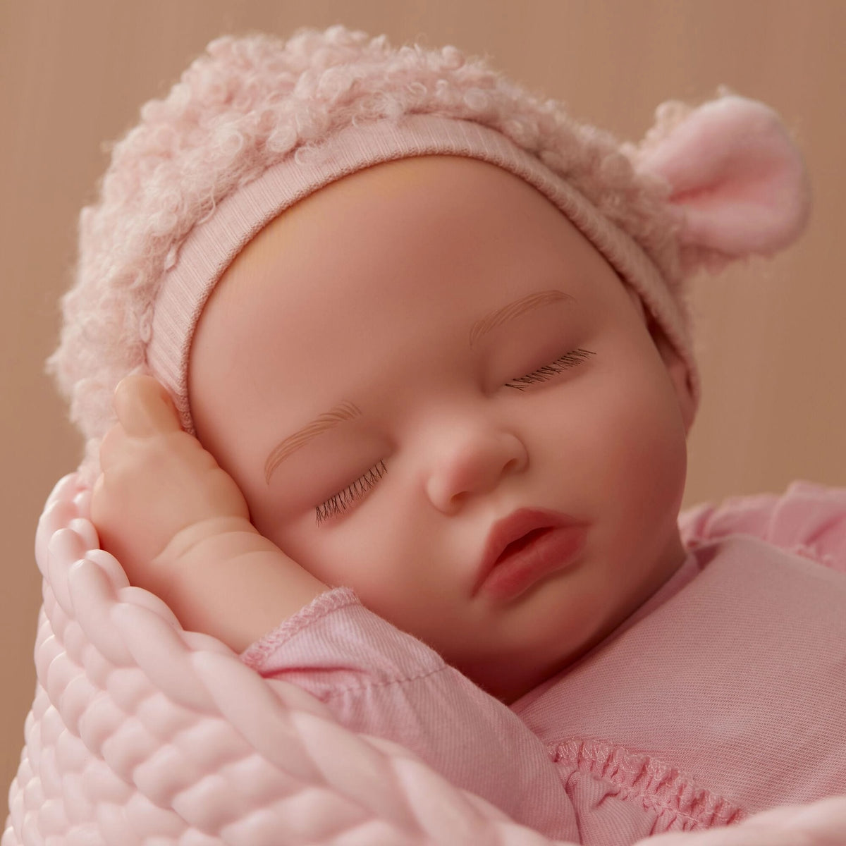 Bambola BABY born Real 43 cm femmina occhi chiusi