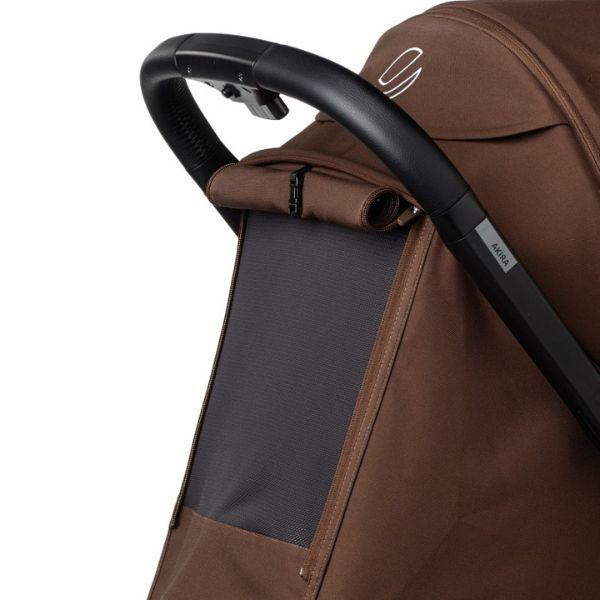 JANE PASSEGGINO AKIRA ARGILE