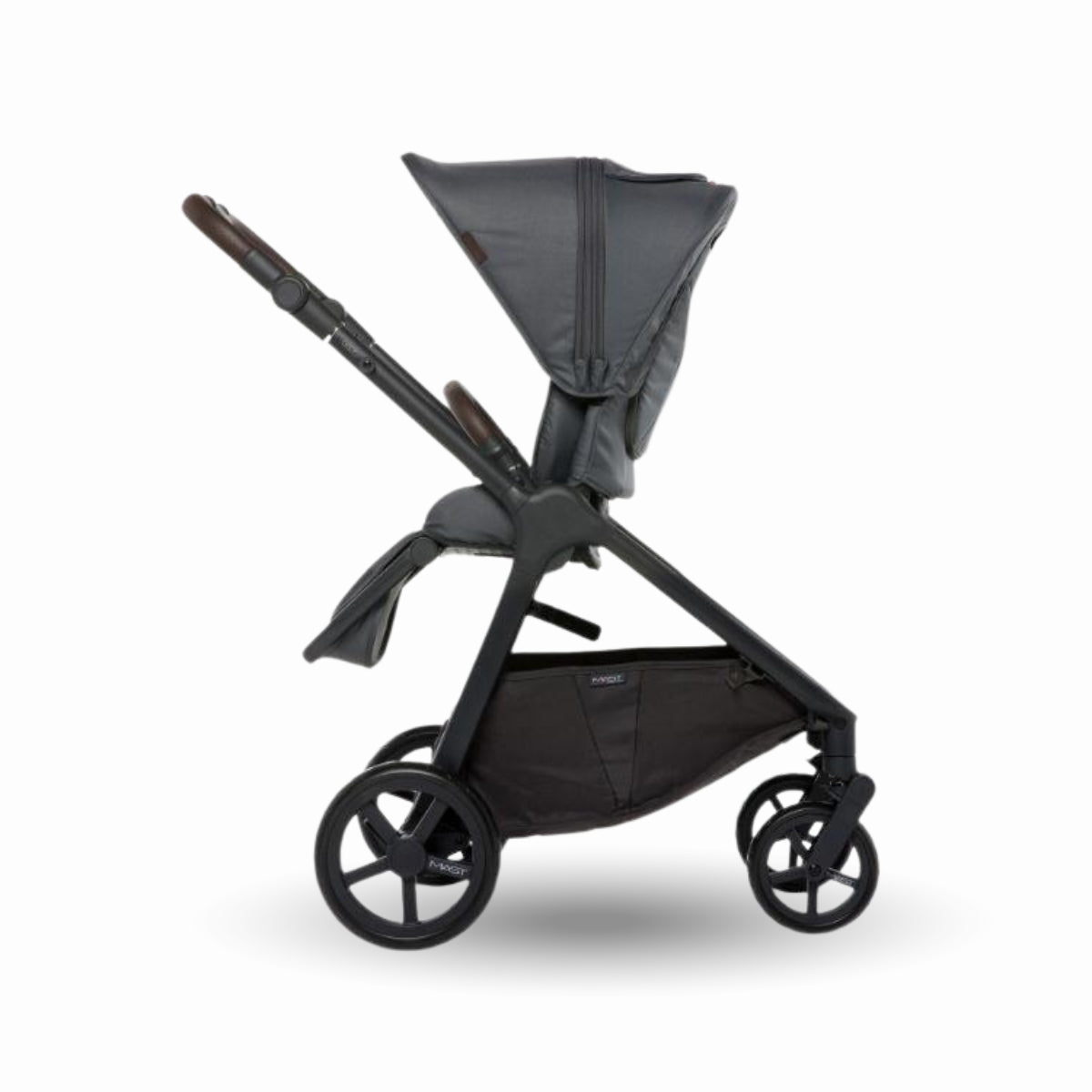 Trio MAST M.7 Volcanic Ash Gray Green con Seggiolino M.Zero i-Size